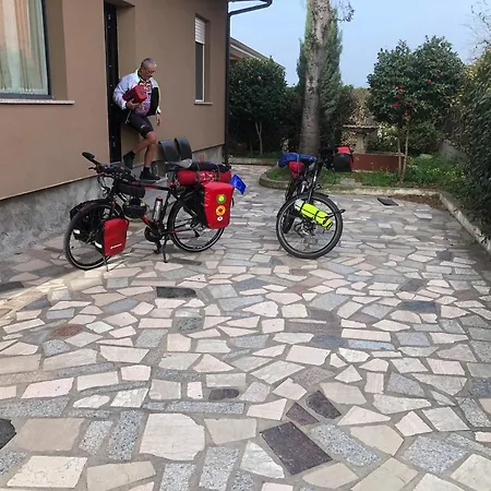 Lucia * Sant'Eufemia Lamezia